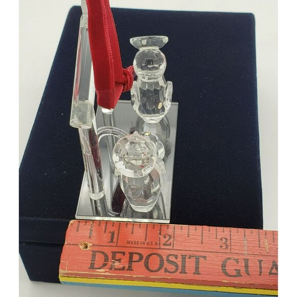 Crystal Nativity Scene Ornament in Velvet Box Mary Joseph Baby Jesus, Red Ribbon - Picture 6 of 10